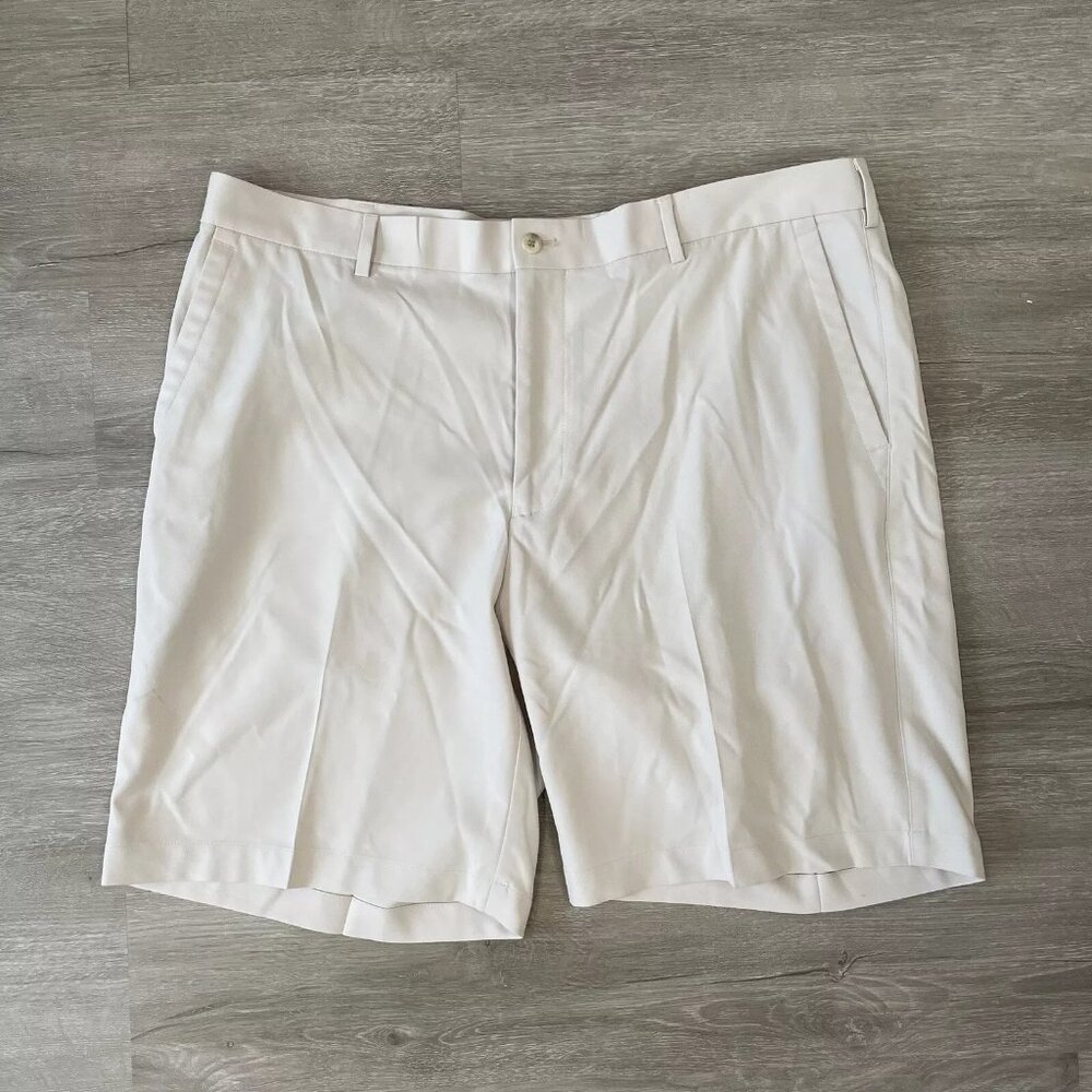 Peter Millar Wicking Salem High Drape Performance Golf Shorts Beige Size 40